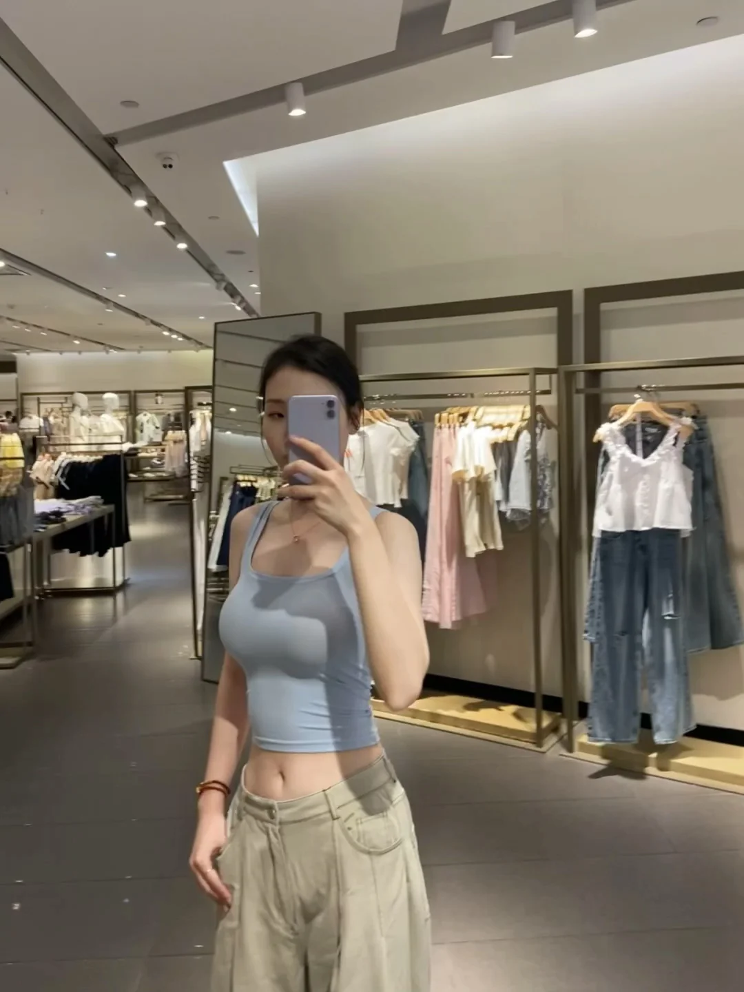 好身材都是穿出来的！skim背心遮副乳