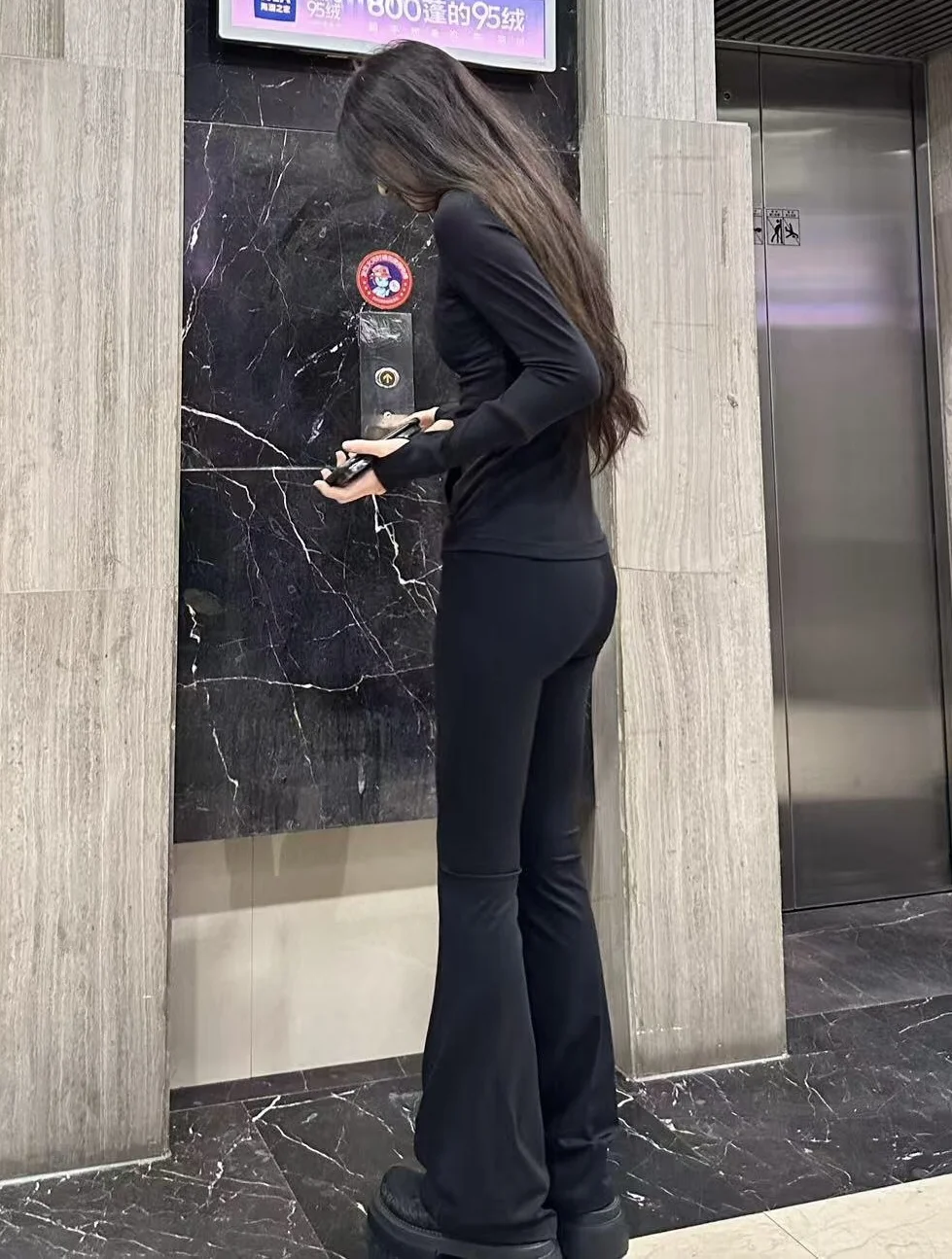 妈ye！！这就是我疯狂在找的微喇瑜伽裤‼️29.9
