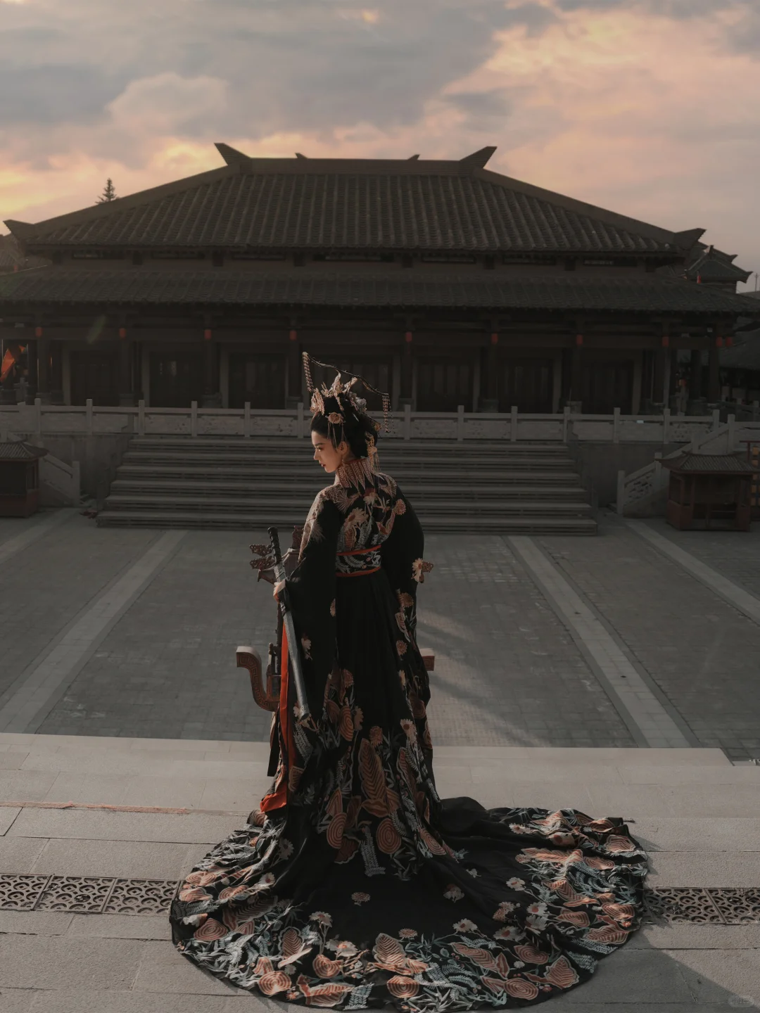 “吾承帝位，乃天命所归”| 和女帝风了