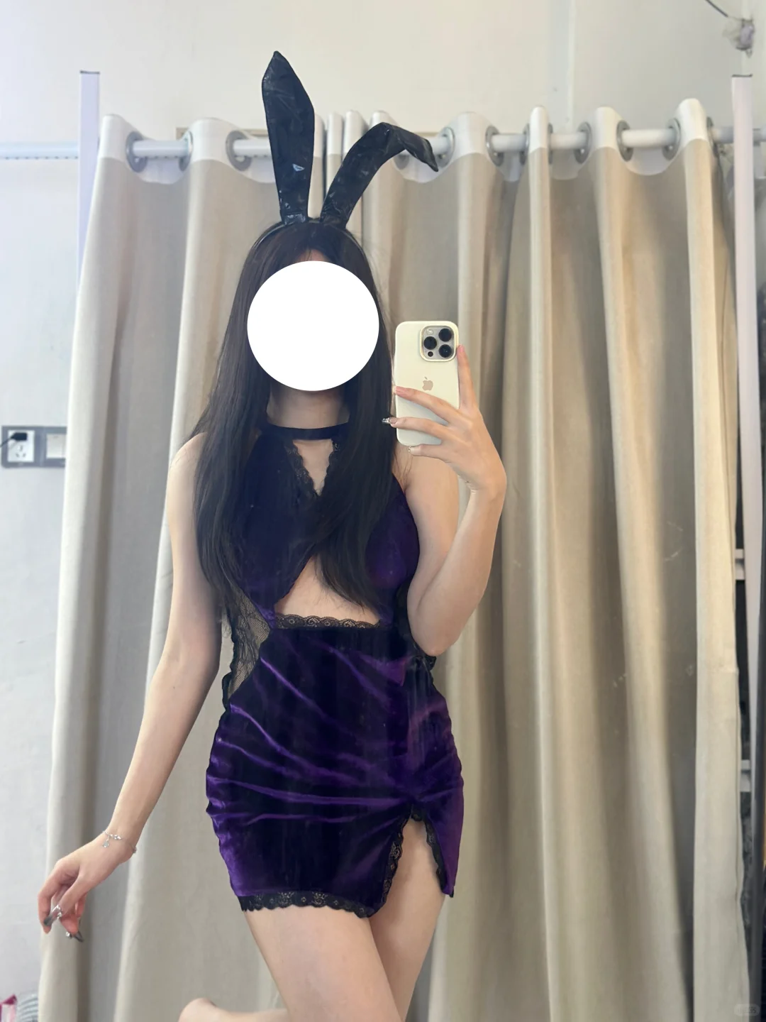 姐妹们左滑上身！不显身材的衣服咱不穿