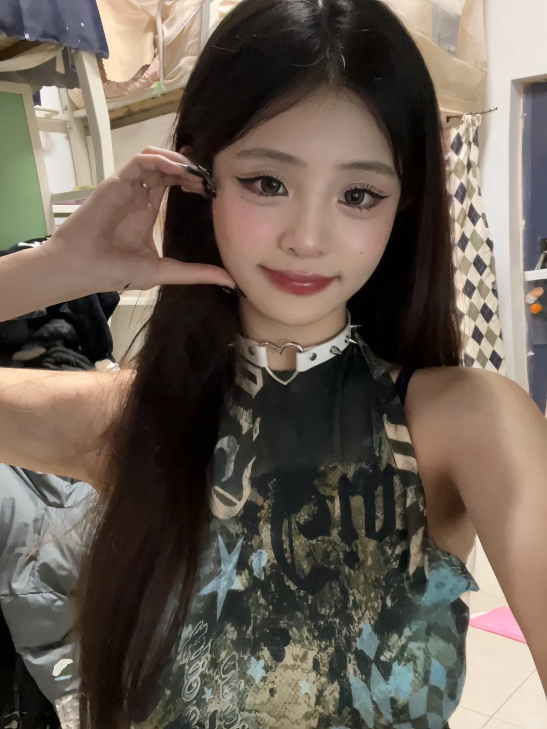 AI了三千多分钟的照片居然长这样！