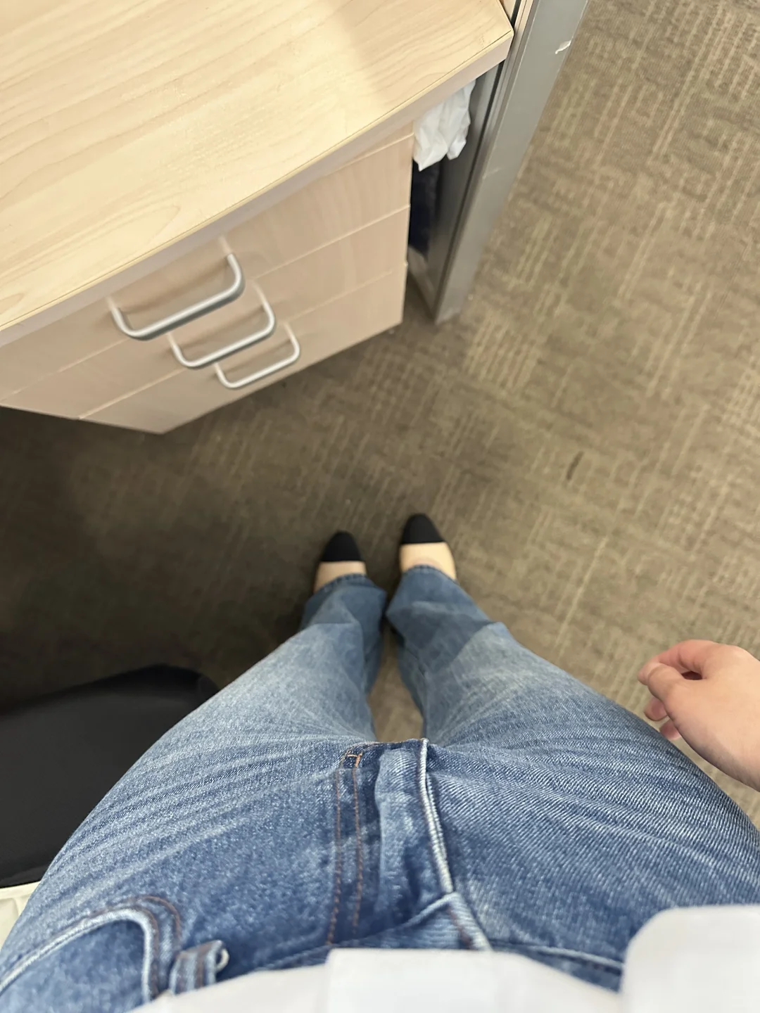 体制内办公室穿搭