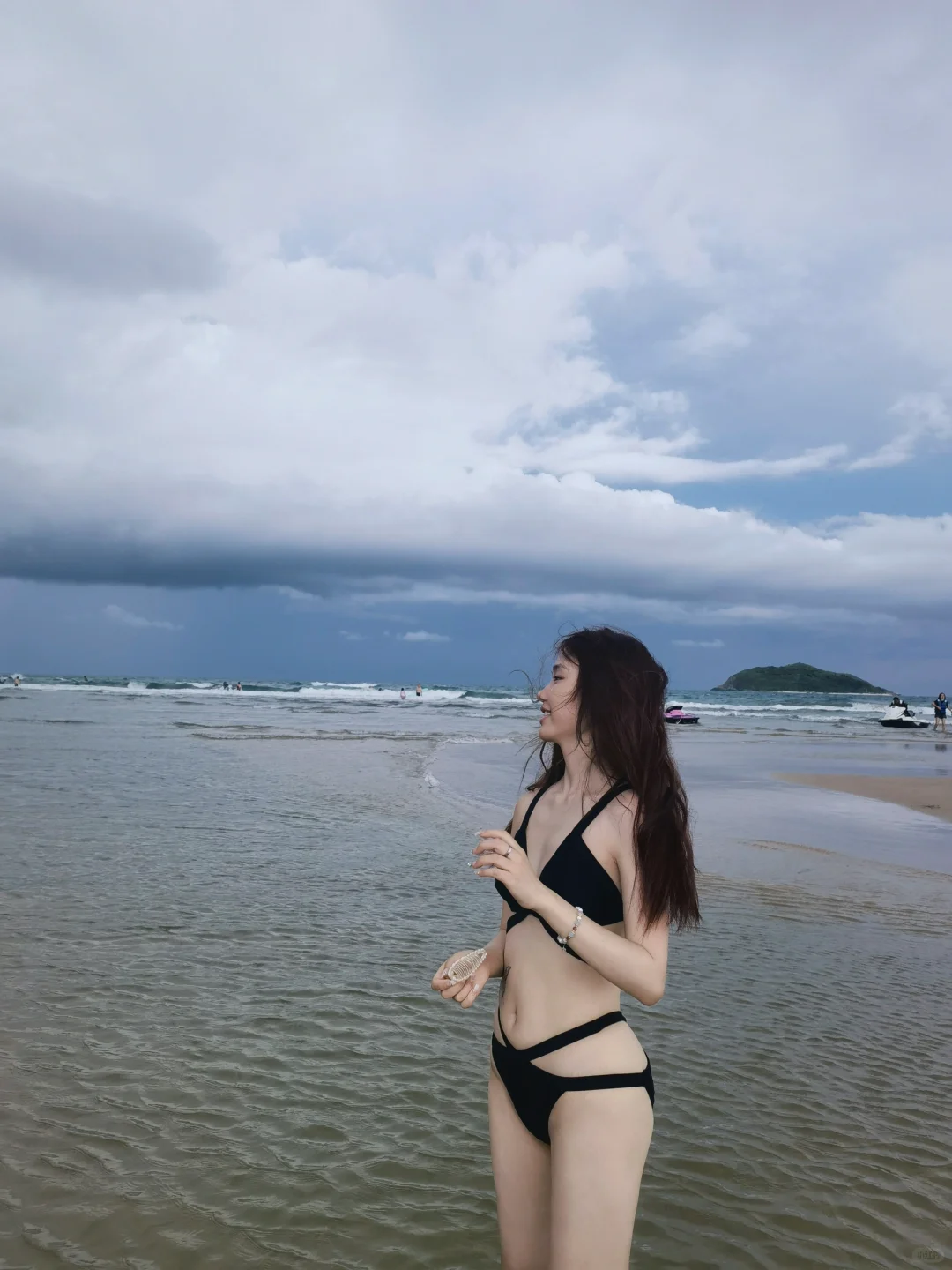 在海边！穿得越大胆就能越出片！