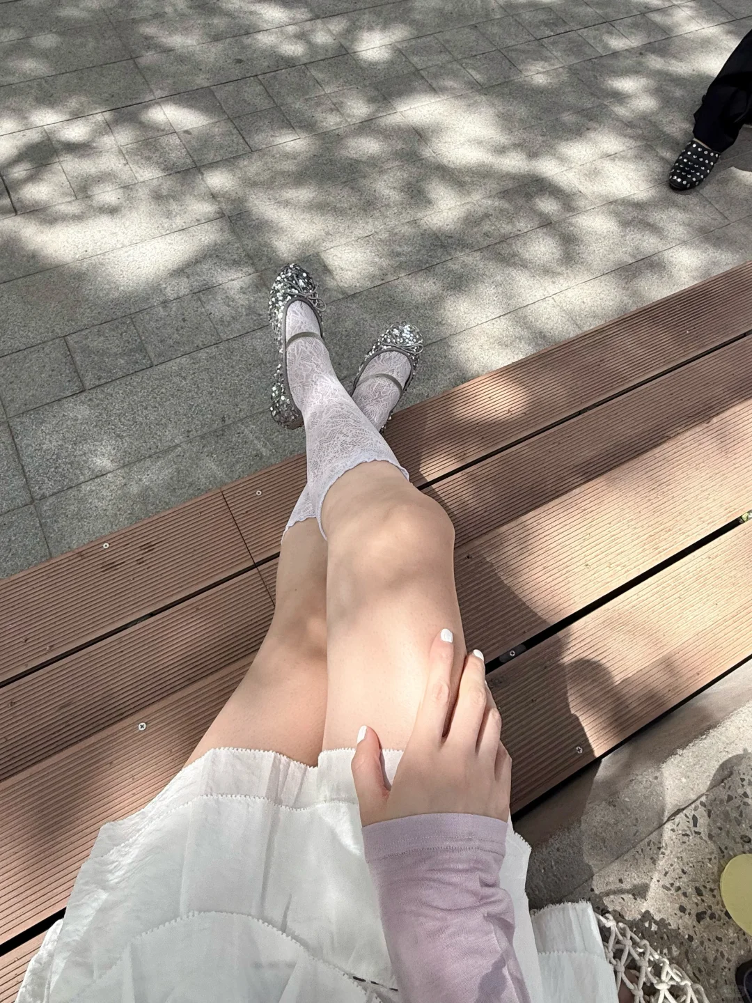 低饱和显白紫｜好喜欢我的新袜子呀！