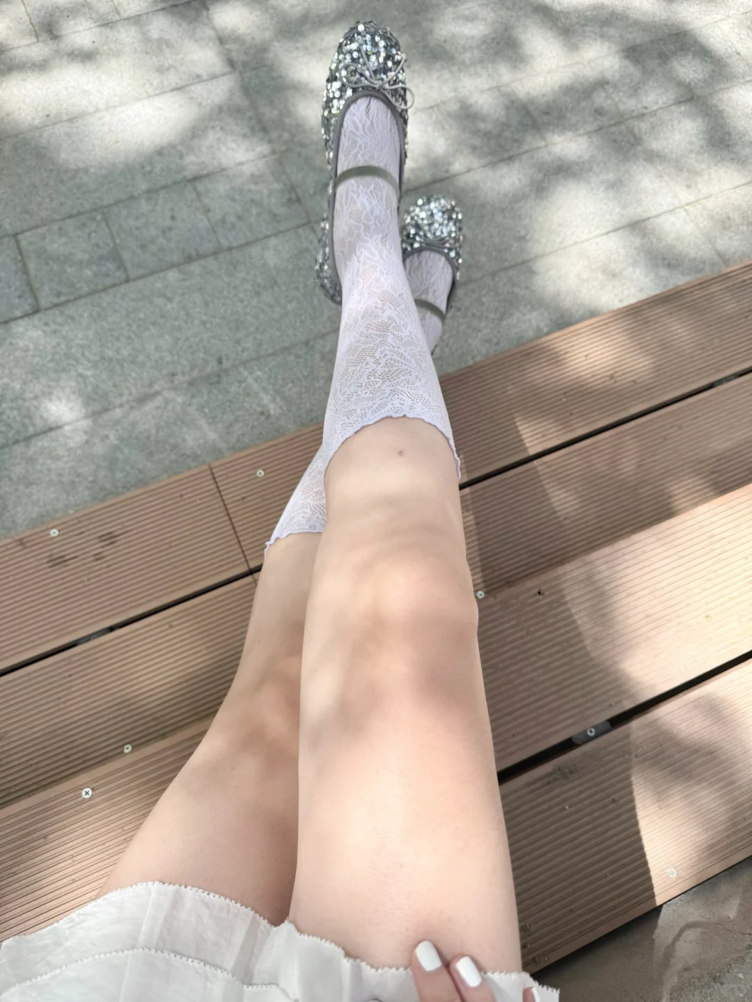 低饱和显白紫｜好喜欢我的新袜子呀！