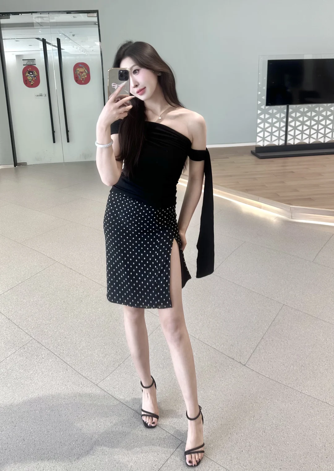 没有女人味的衣服我不穿🫤