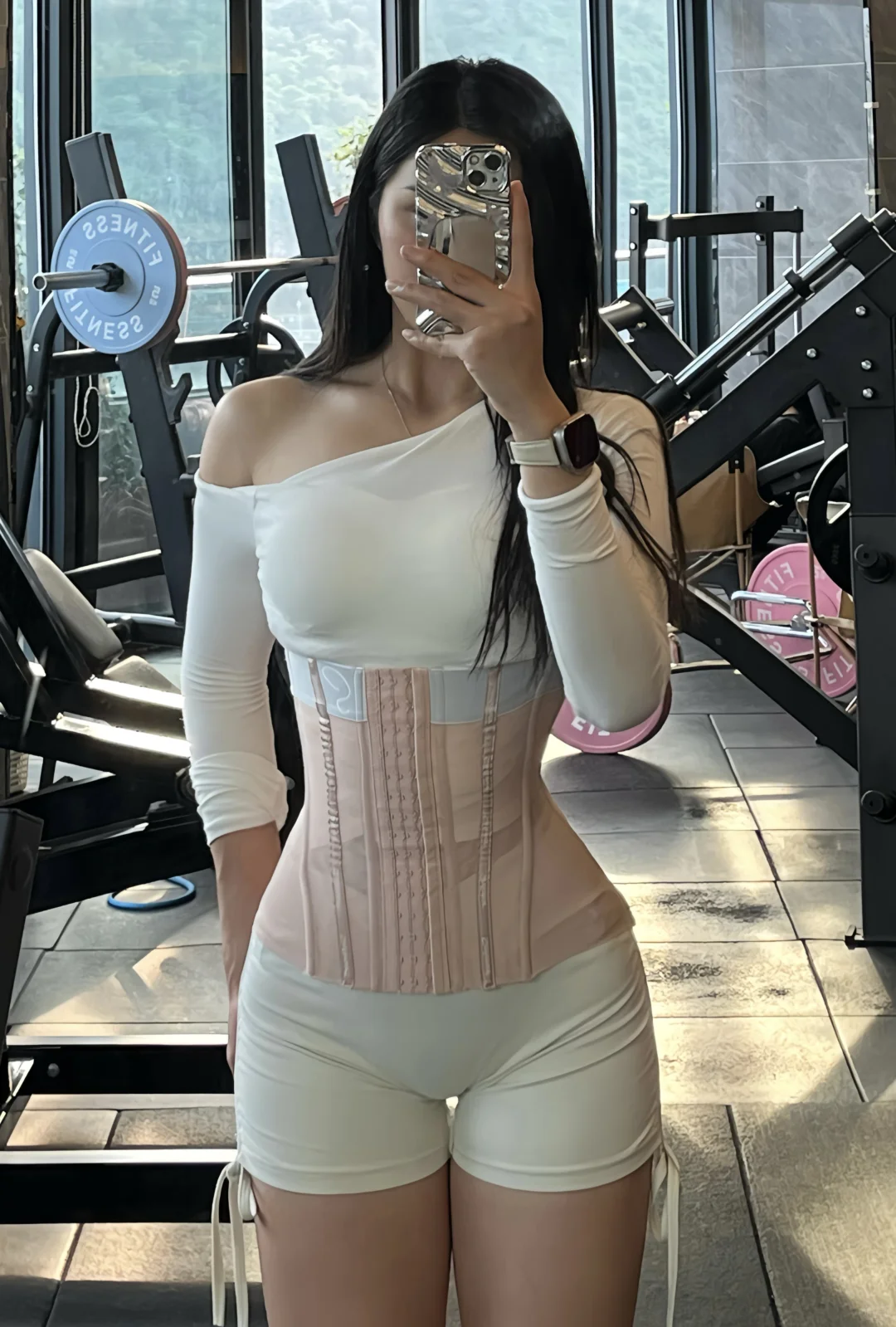 不服不行丨谁懂这个腰臀比例的含金量…