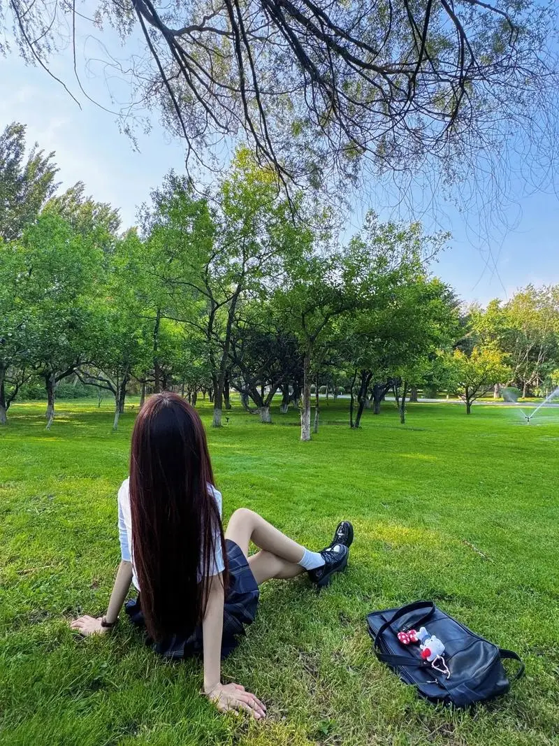 06 女大学生 乖乖女 d系