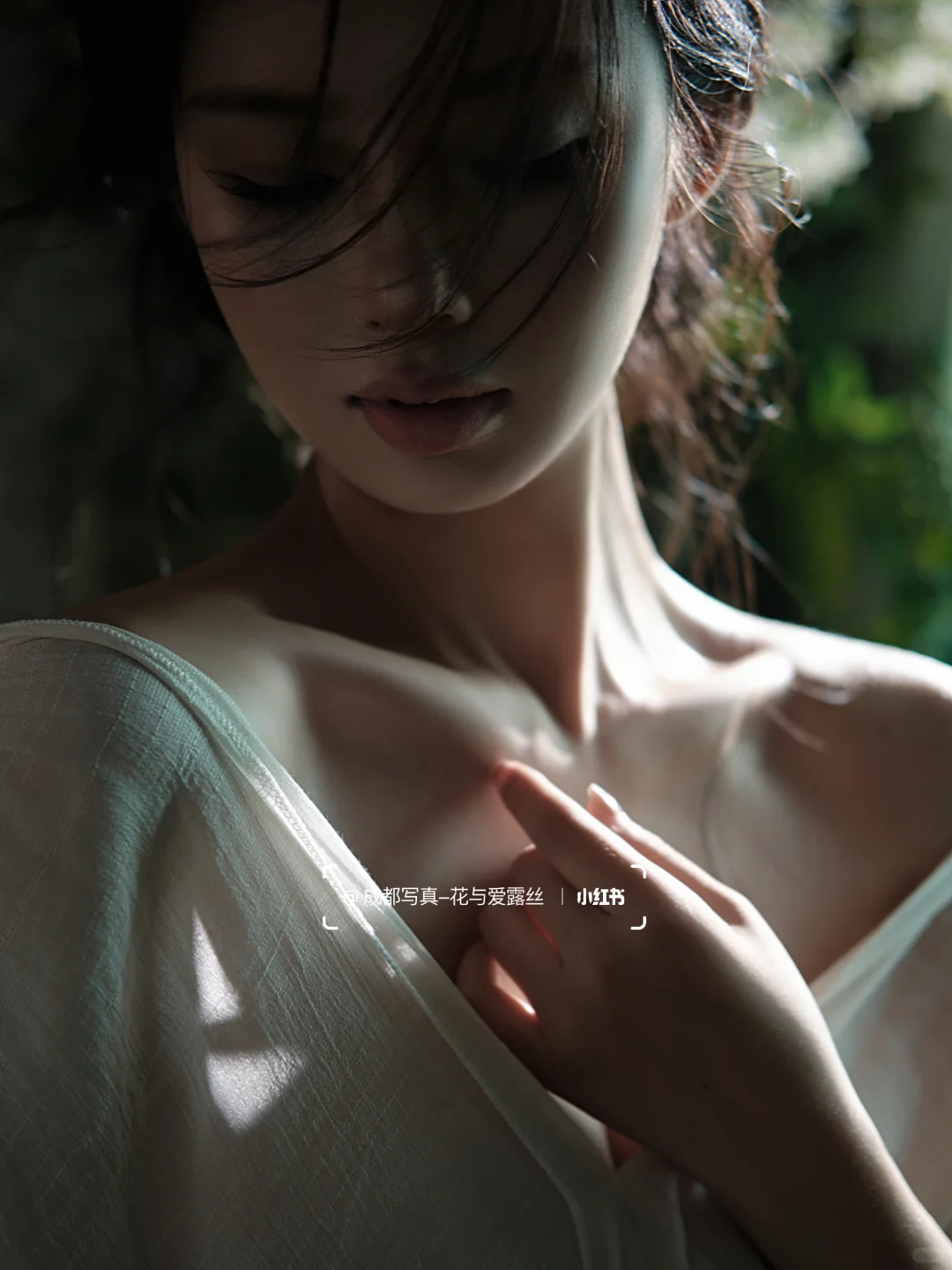 绝妙形体之美🫧薄纱下的清冷新中式！