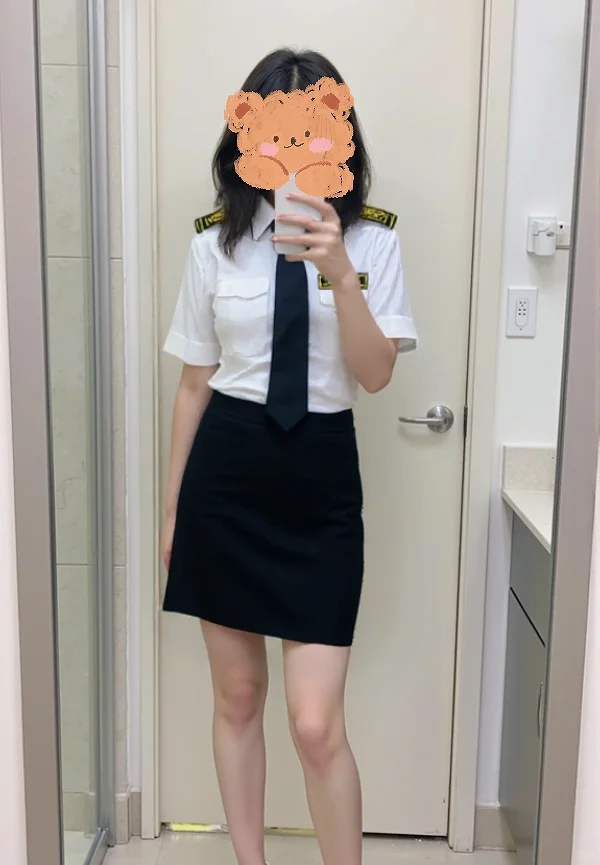 老婆们，你的女朋友上身