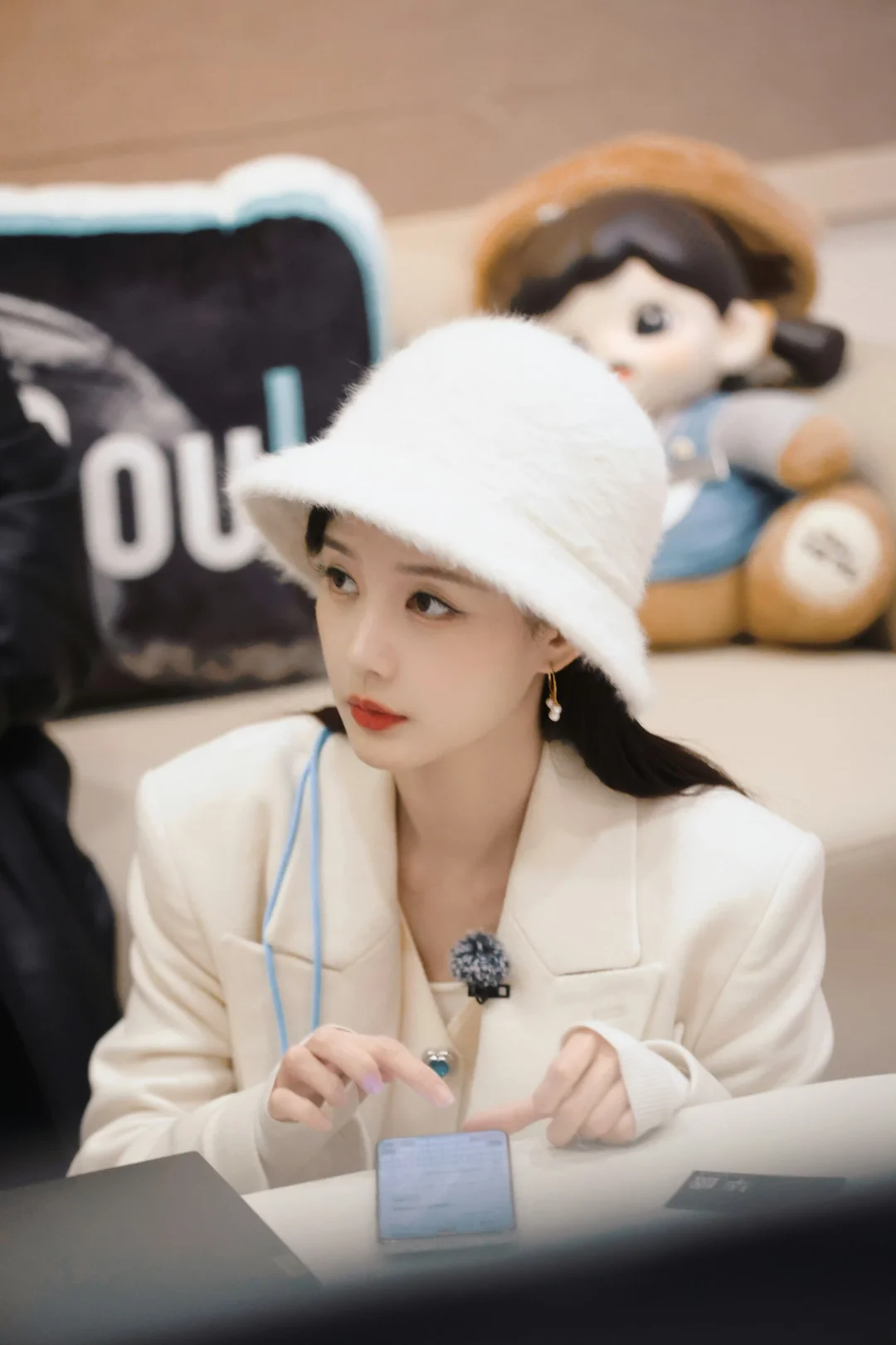 反复爱上李一桐