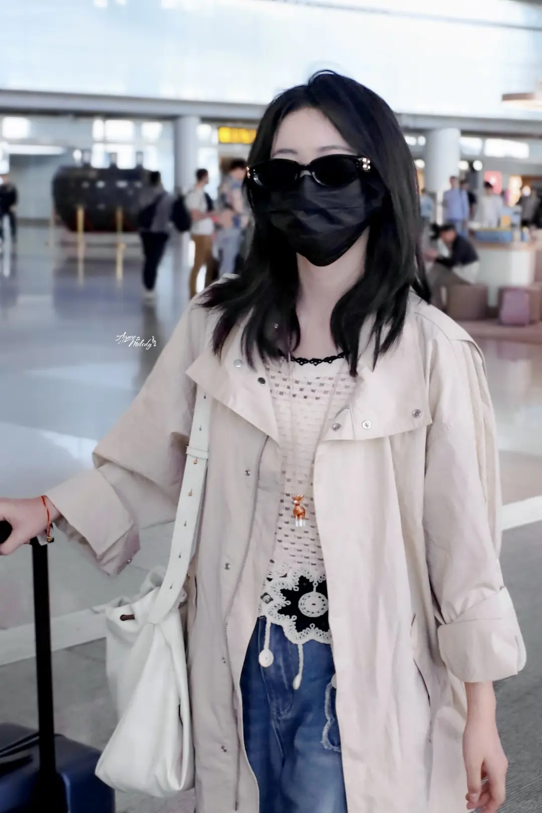 红房子甜妹暴击‼️杨肸子妥妥的青春女大
