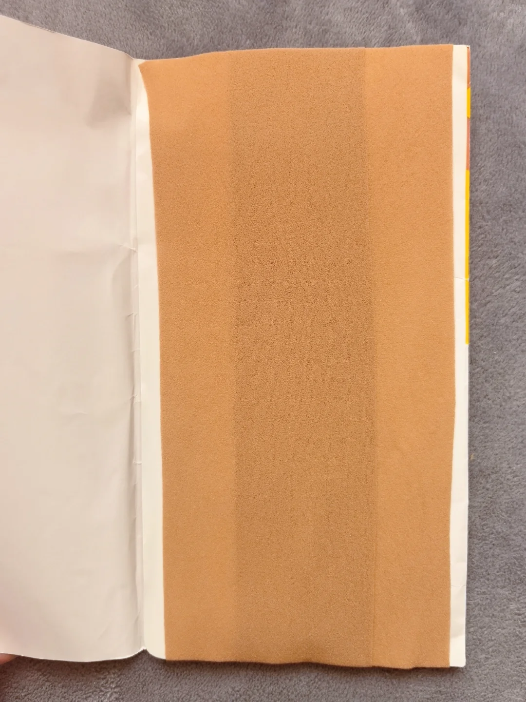 日本丝袜的‘伪素腿’秘密