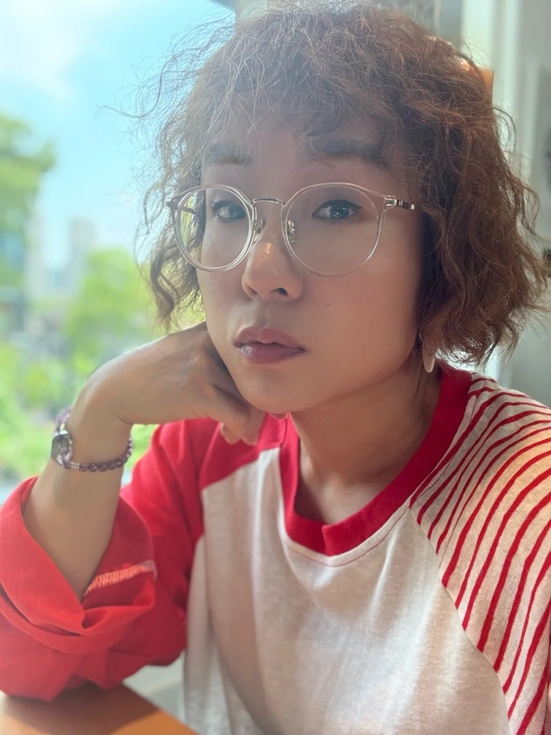 作为一个撸铁女 当然喜欢看大肌霸咯