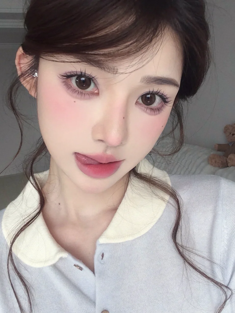 妹宝甜豆妆！超适合浅春系的天菜妆容！