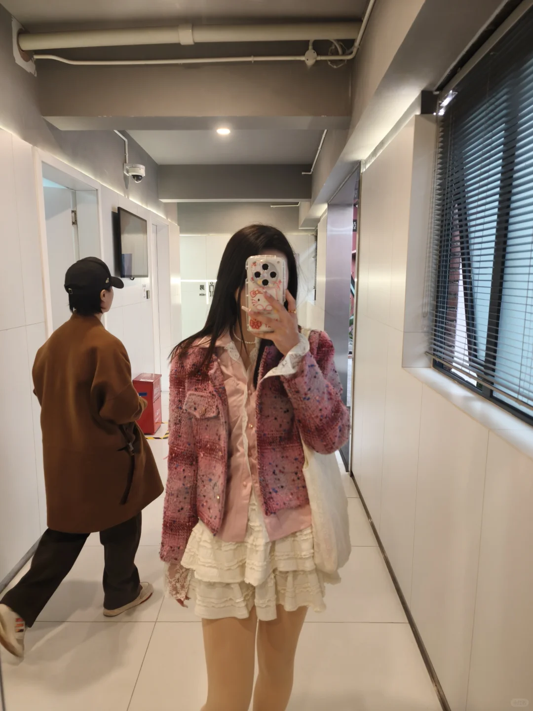 招个姐妹跟我一起上班