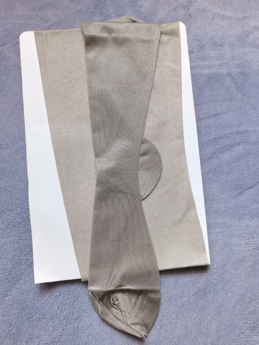 日本丝袜的‘伪素腿’秘密