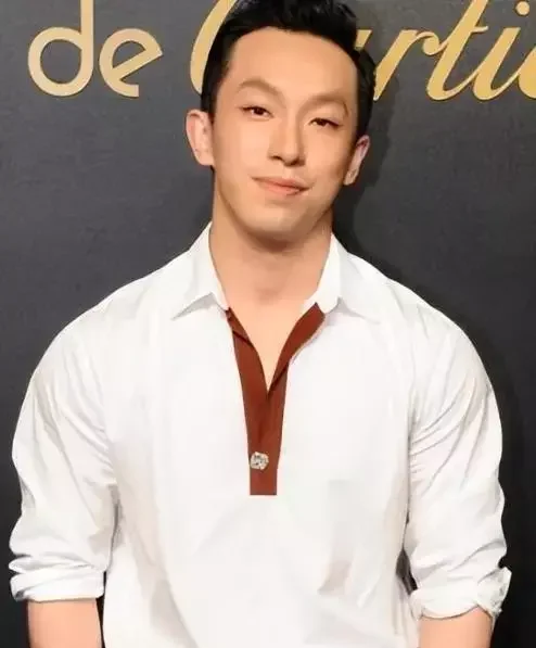 文咏珊：从嫩模始祖到豪门阔太，她的演艺生涯与情感之路