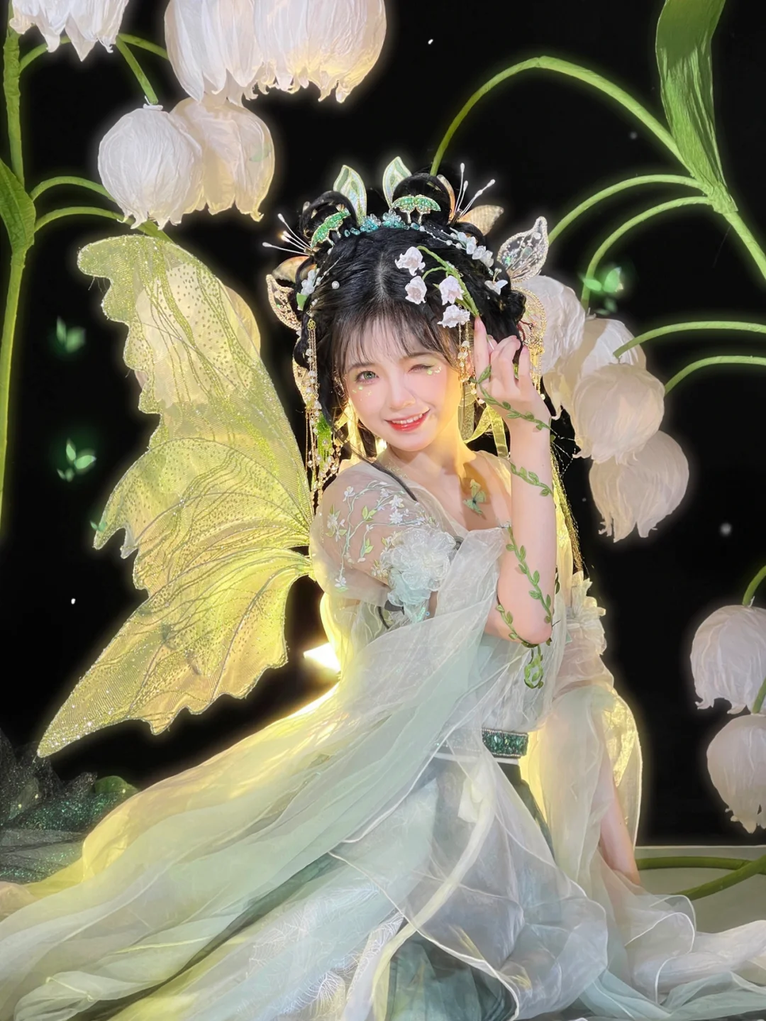 “这小蝴蝶成精啦！”甜妹精灵手机花絮先行