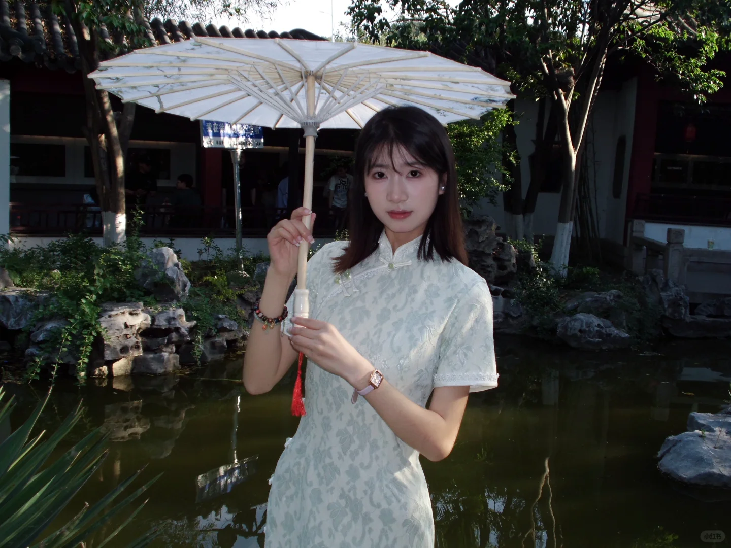 😻女大学生旗袍➕短发初体验💃