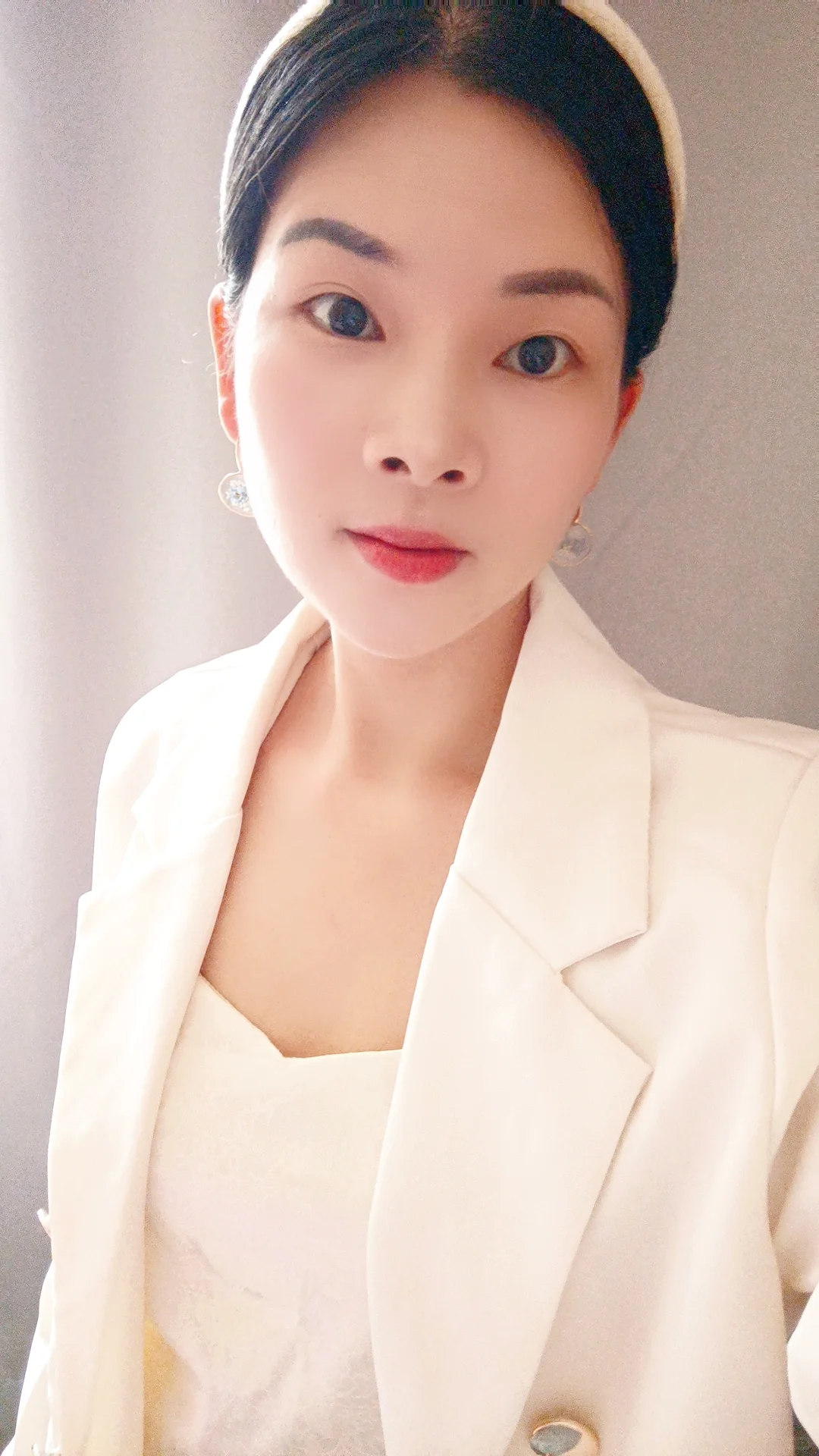 愿你成为自己的太阳。