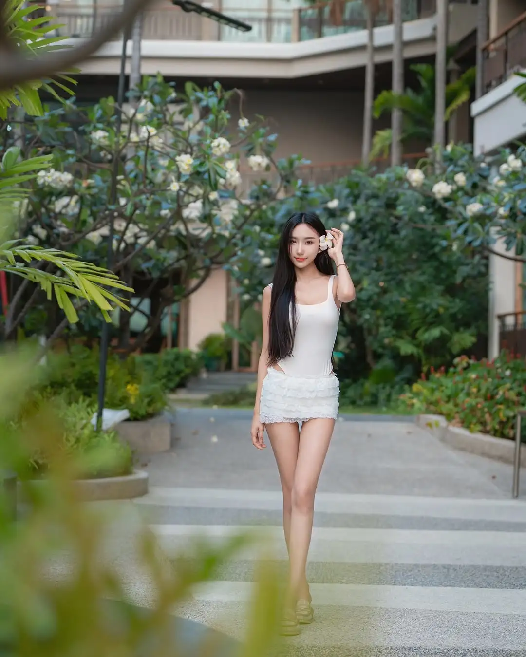 光落在你脸上，一切都美好～