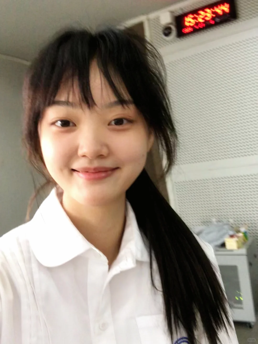 你好 我是温以凡