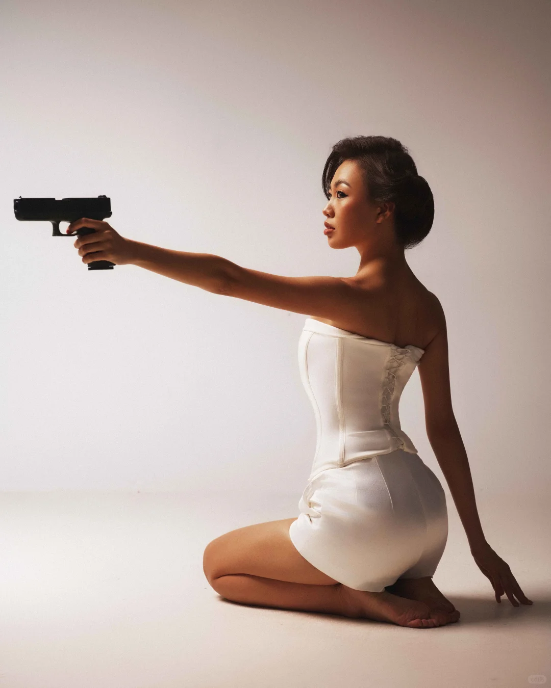 邦女郎氛围感写真 | 解锁怪怪帅帅新姿势