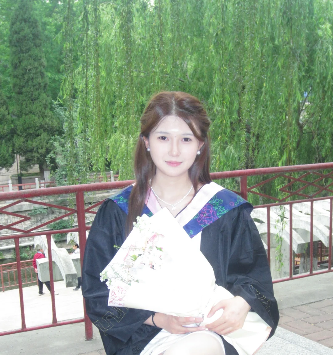 终于轮到我毕业啦🎓
