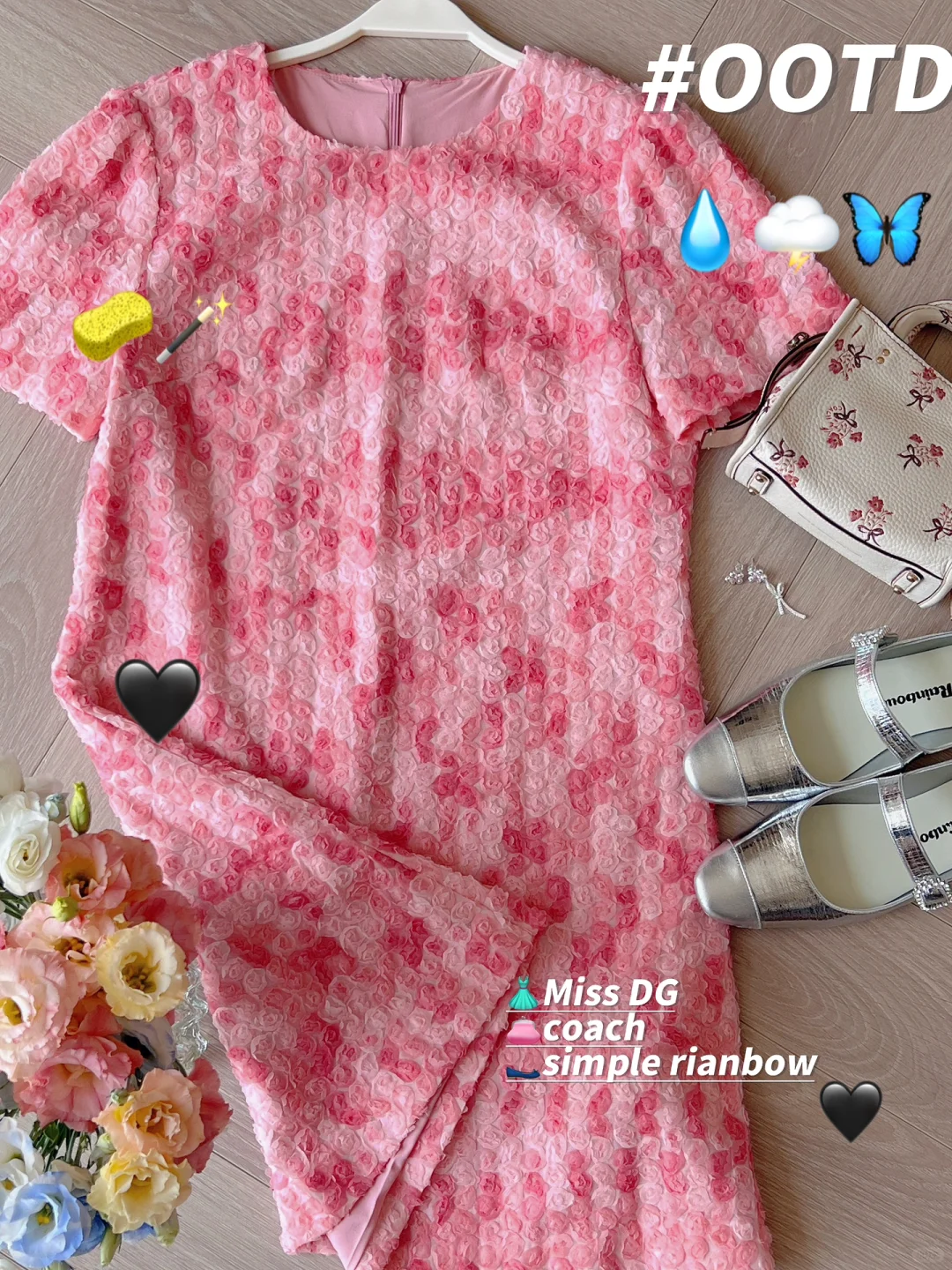 每日自拍｜30+了！粉色确实嫌嫩💐🌷🌸
