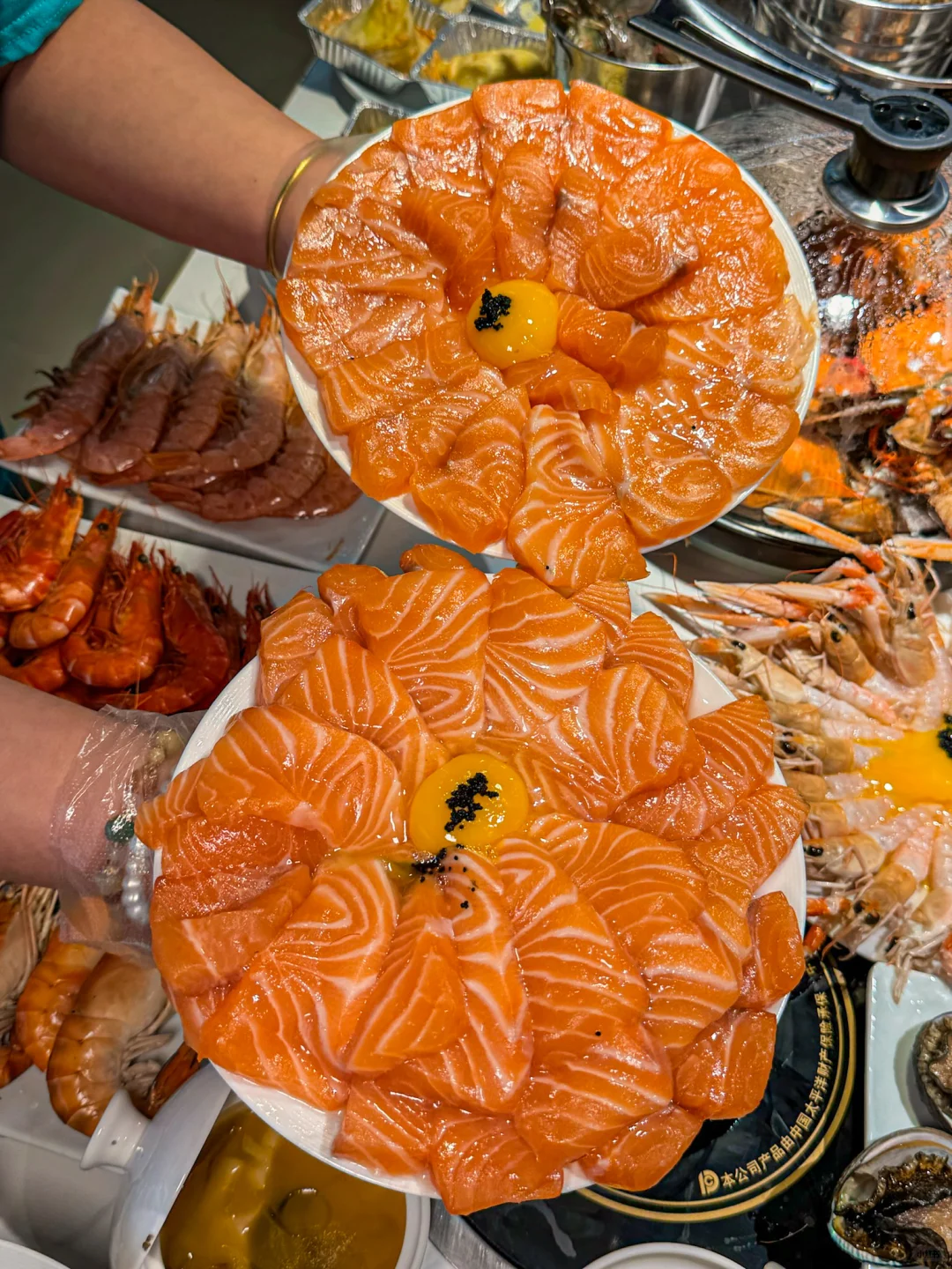 沈阳自助餐！！太震撼了！！