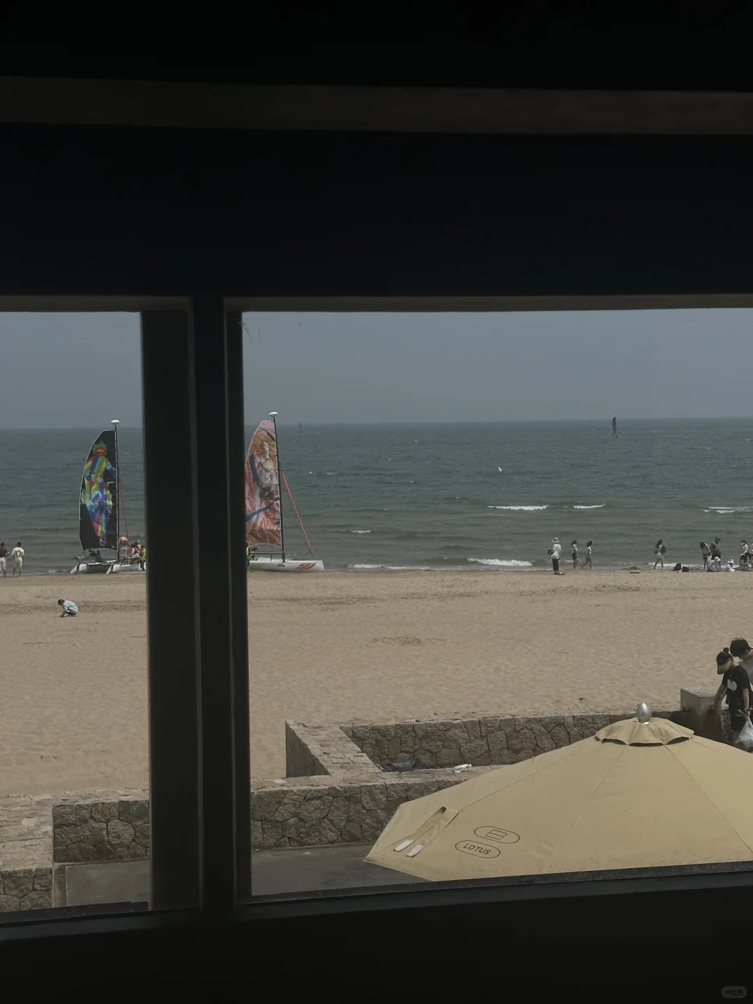 海边正常穿搭👙🥪🏝️
