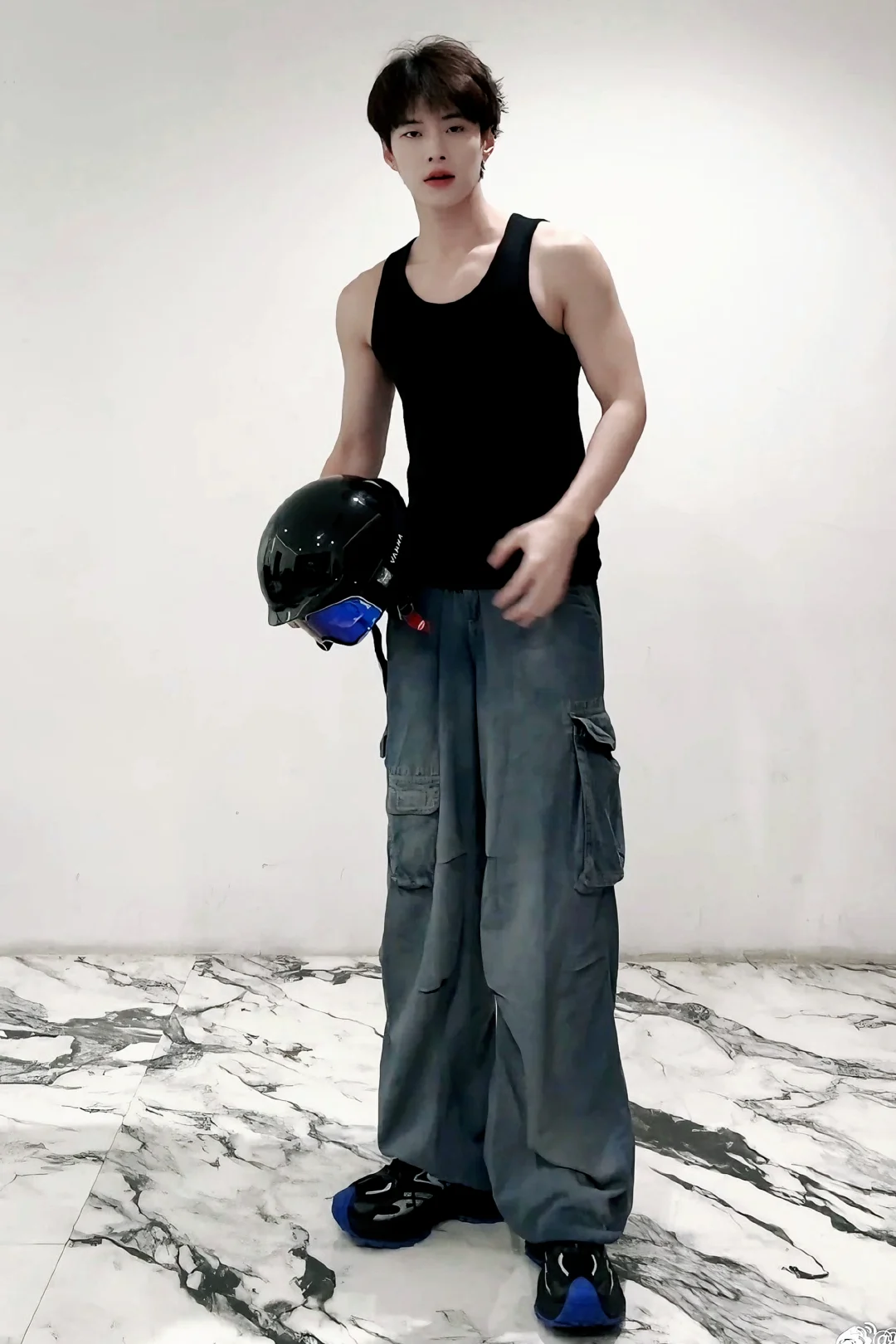 瑟瑟的