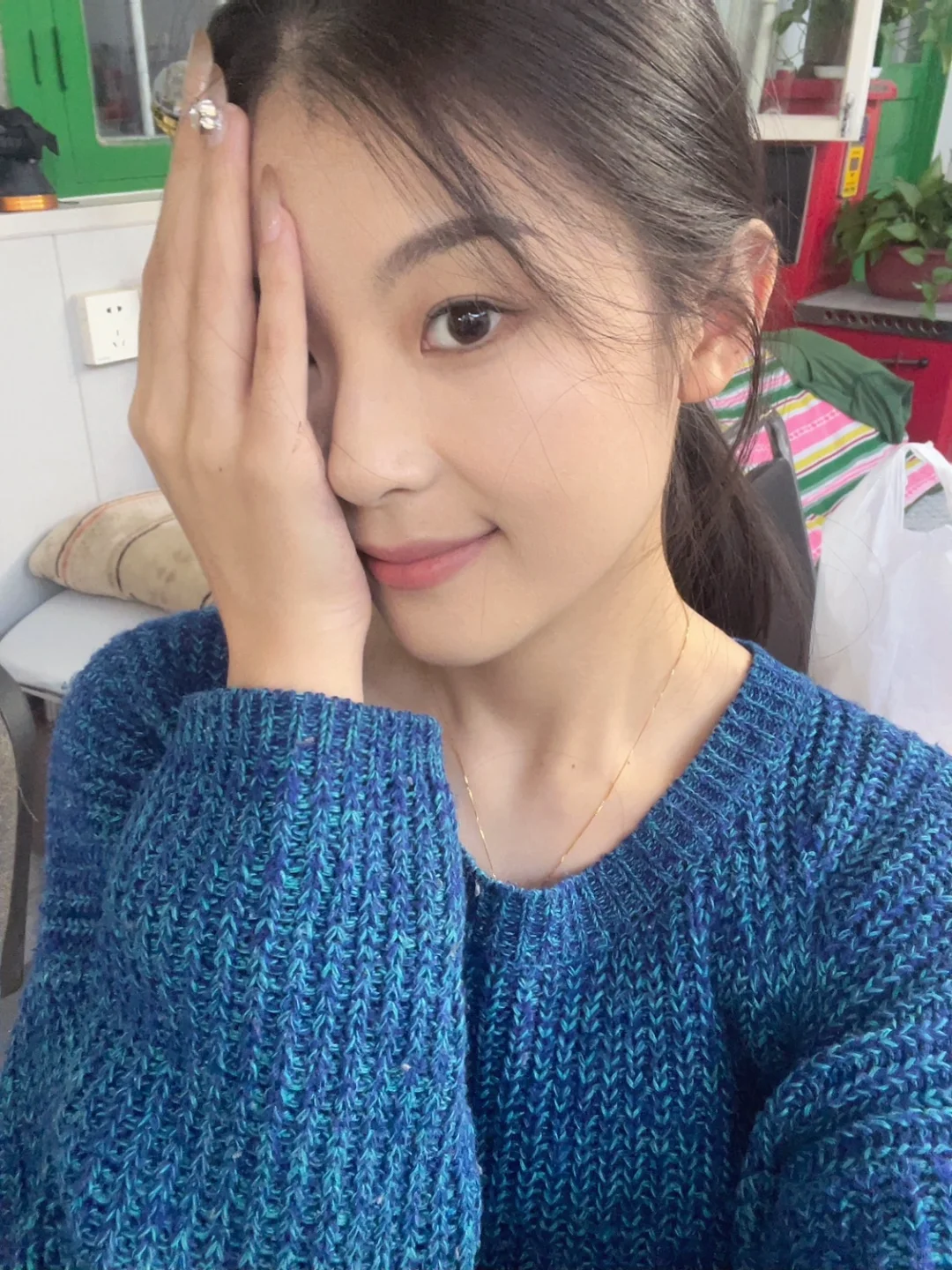 左滑帮我换脸！