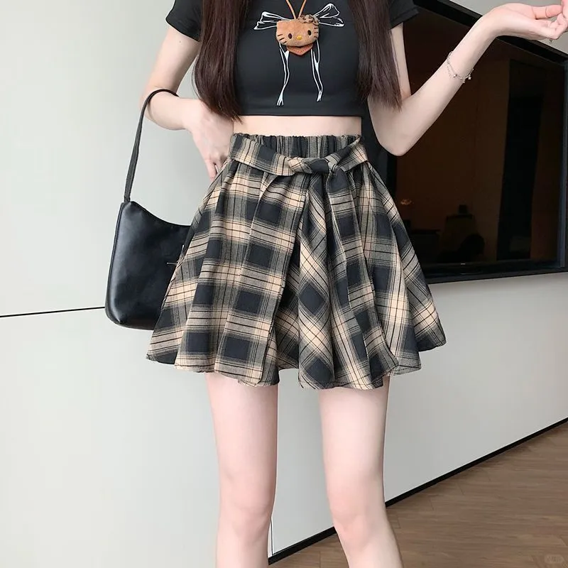 👗夏季必备！复古格子短裙💃