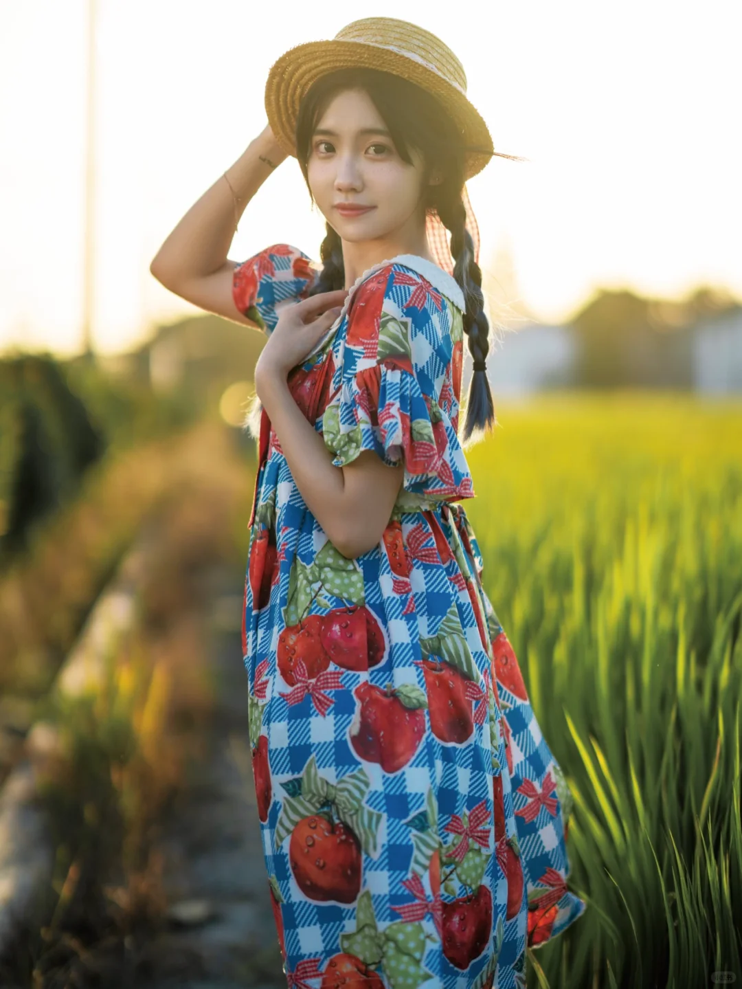 上海｜Lolita 水稻田🌾中的可爱妹妹