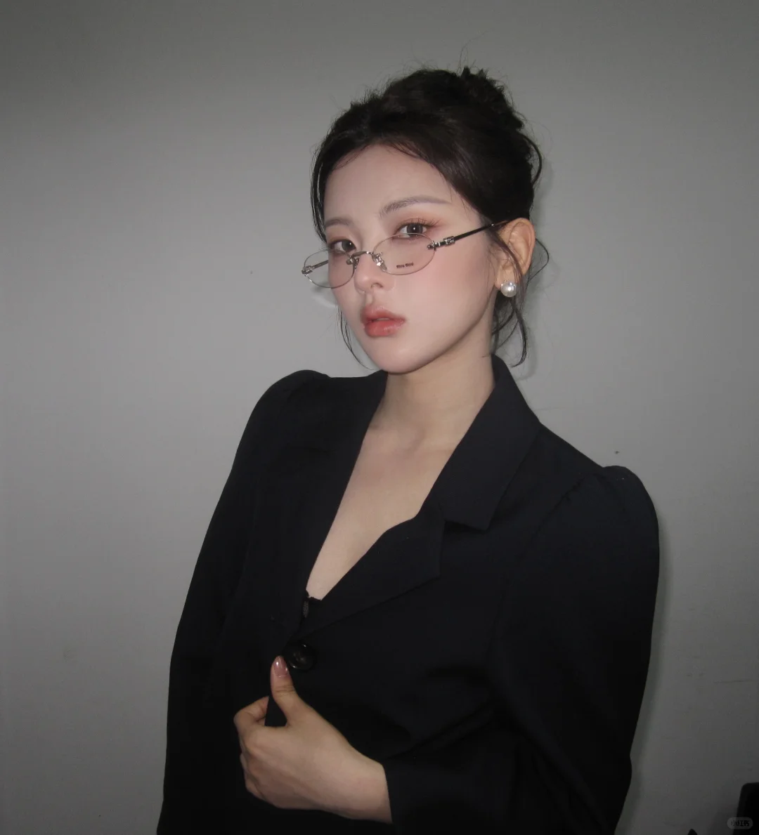 杨超越更新主人级别自拍🤳 这个身材🥵