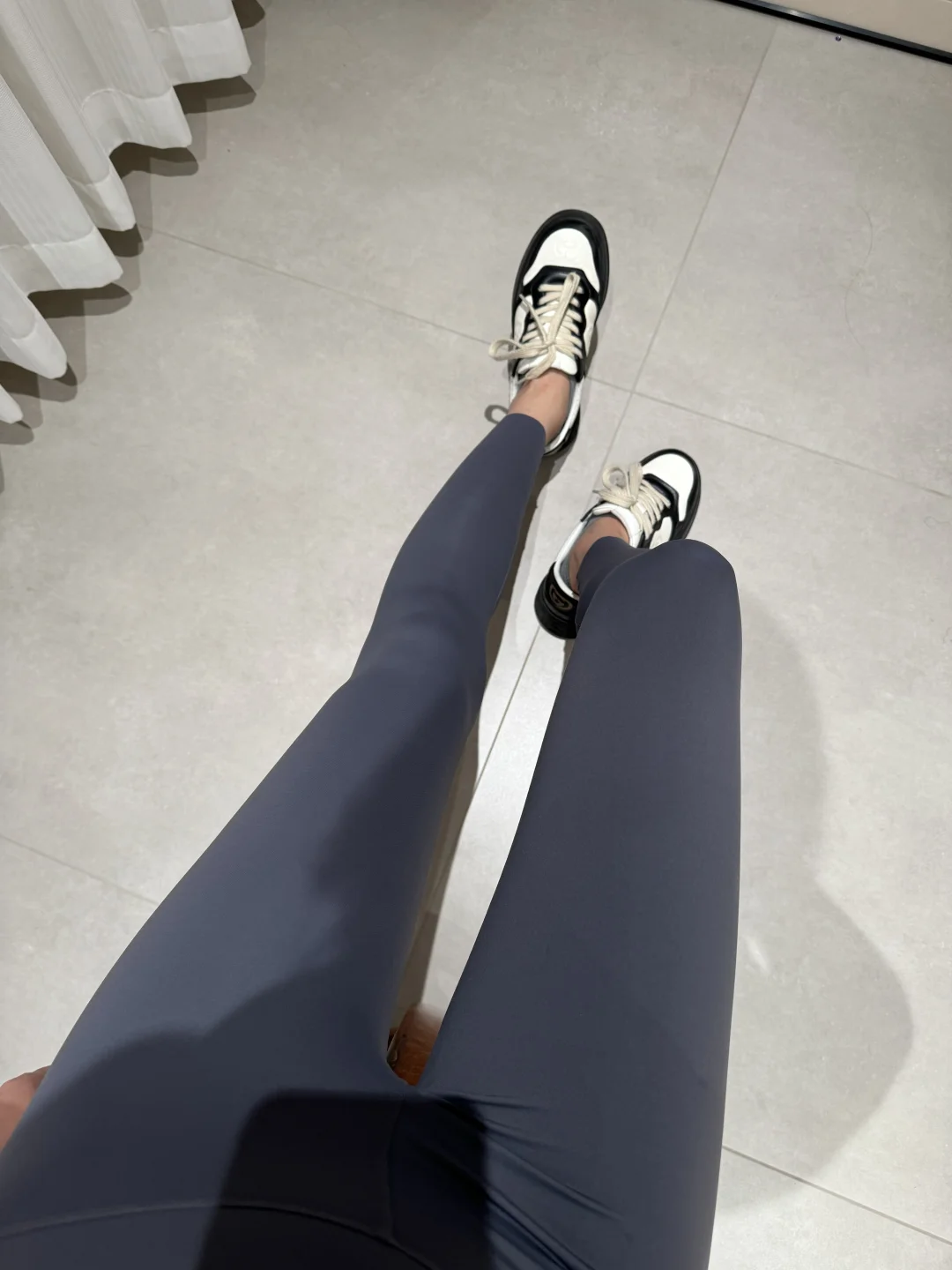 最近爱上leggings外穿了
