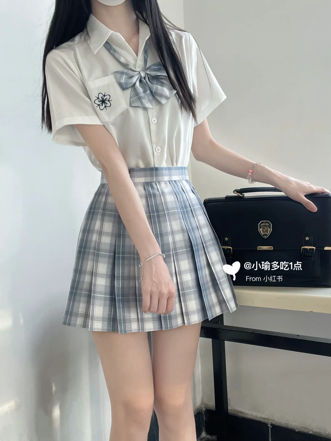 好适合夏天的浅蓝格！！！