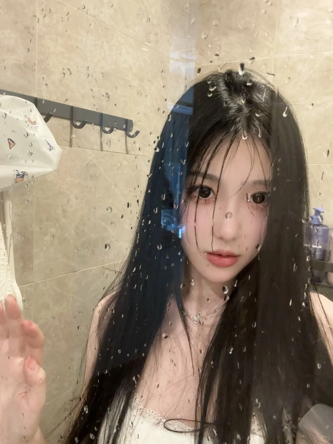 被4w人围观的浴室氛围感live生图来了