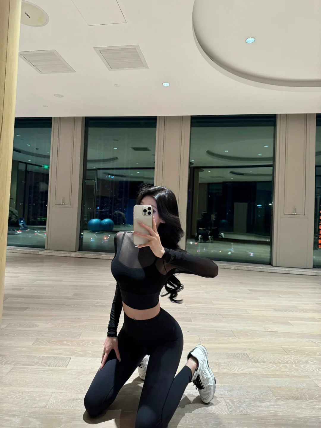 麻辣女特工All Black