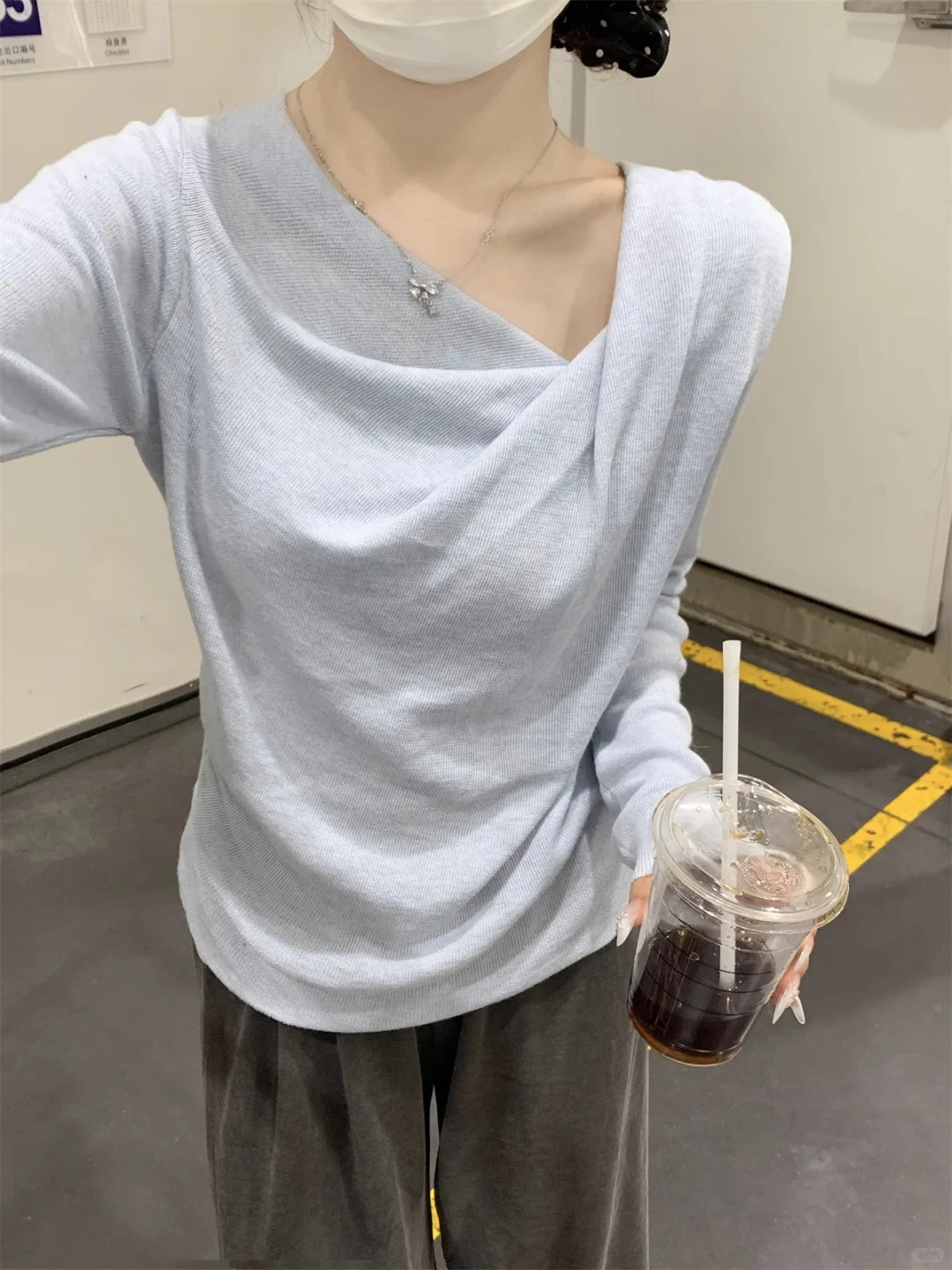 近期一直被追着问的打底衫跟休闲裤