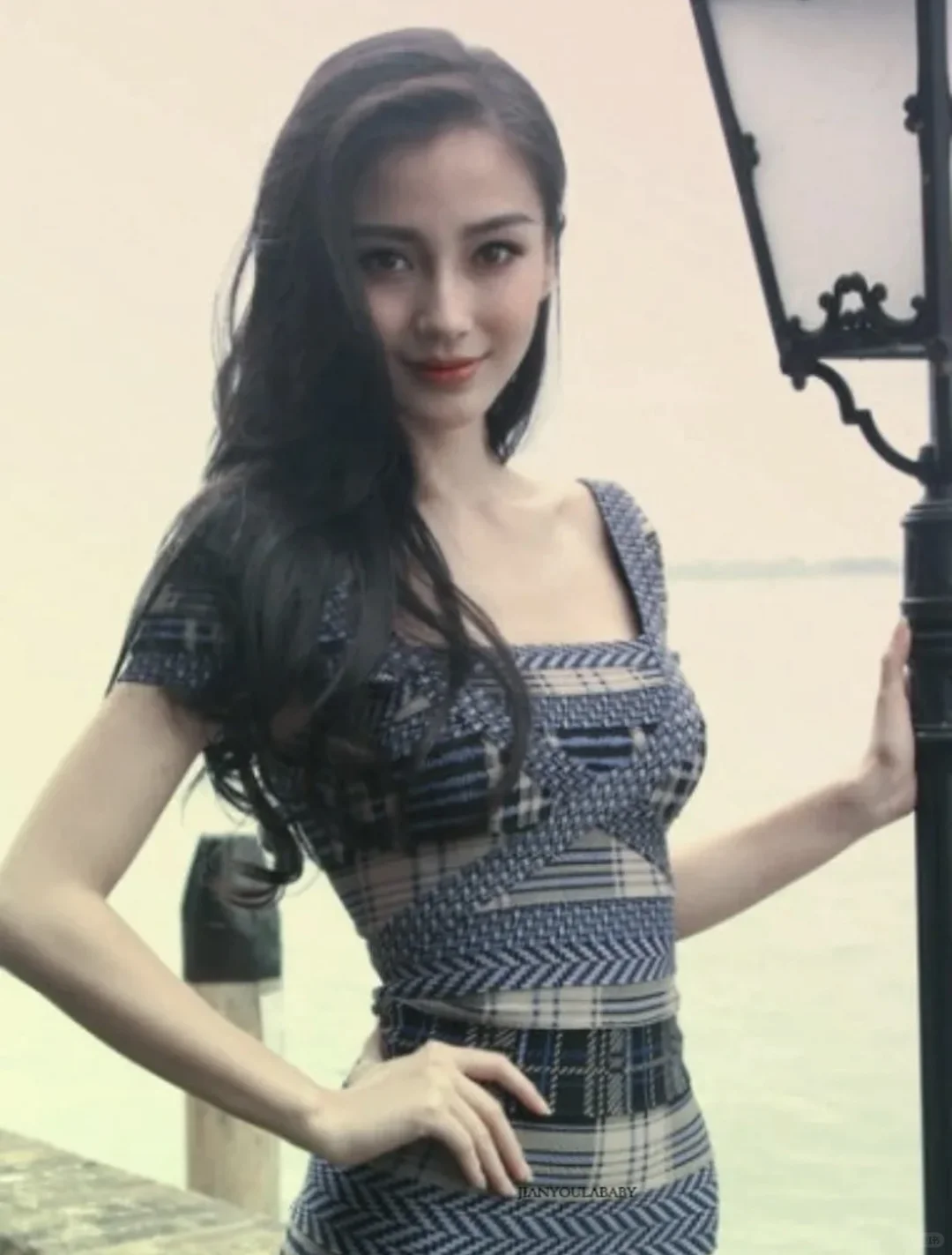 有人知道baby这条裙子是什么牌子的吗