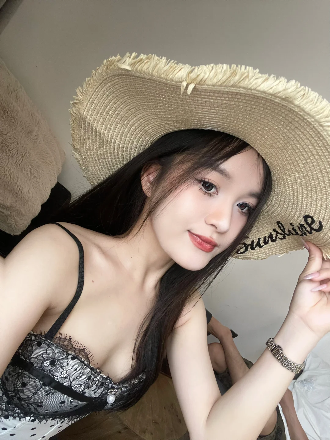 “美丽是每女孩子专有的词”