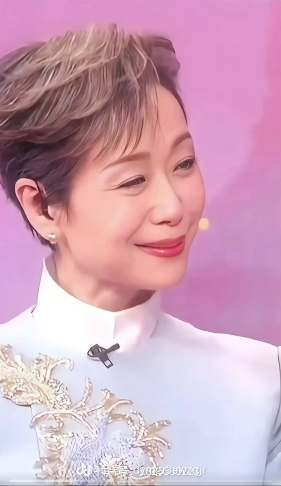帅帅又美美的样子谁不喜欢啊