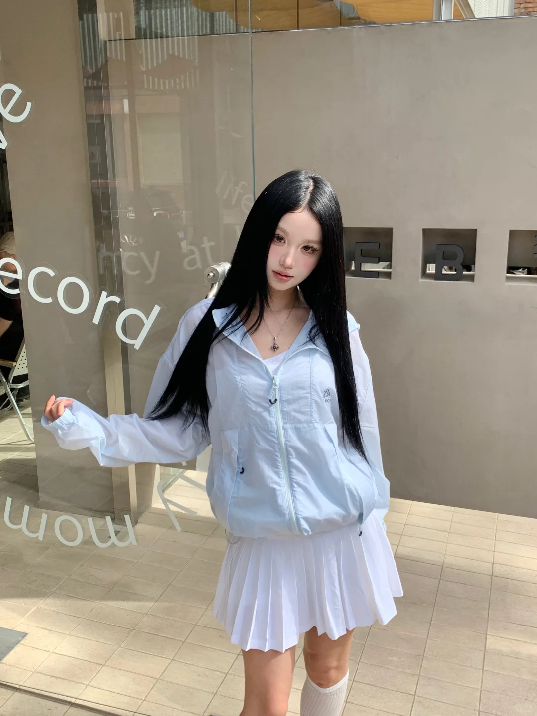 最近很夏日活力女大耶˚⊹♡