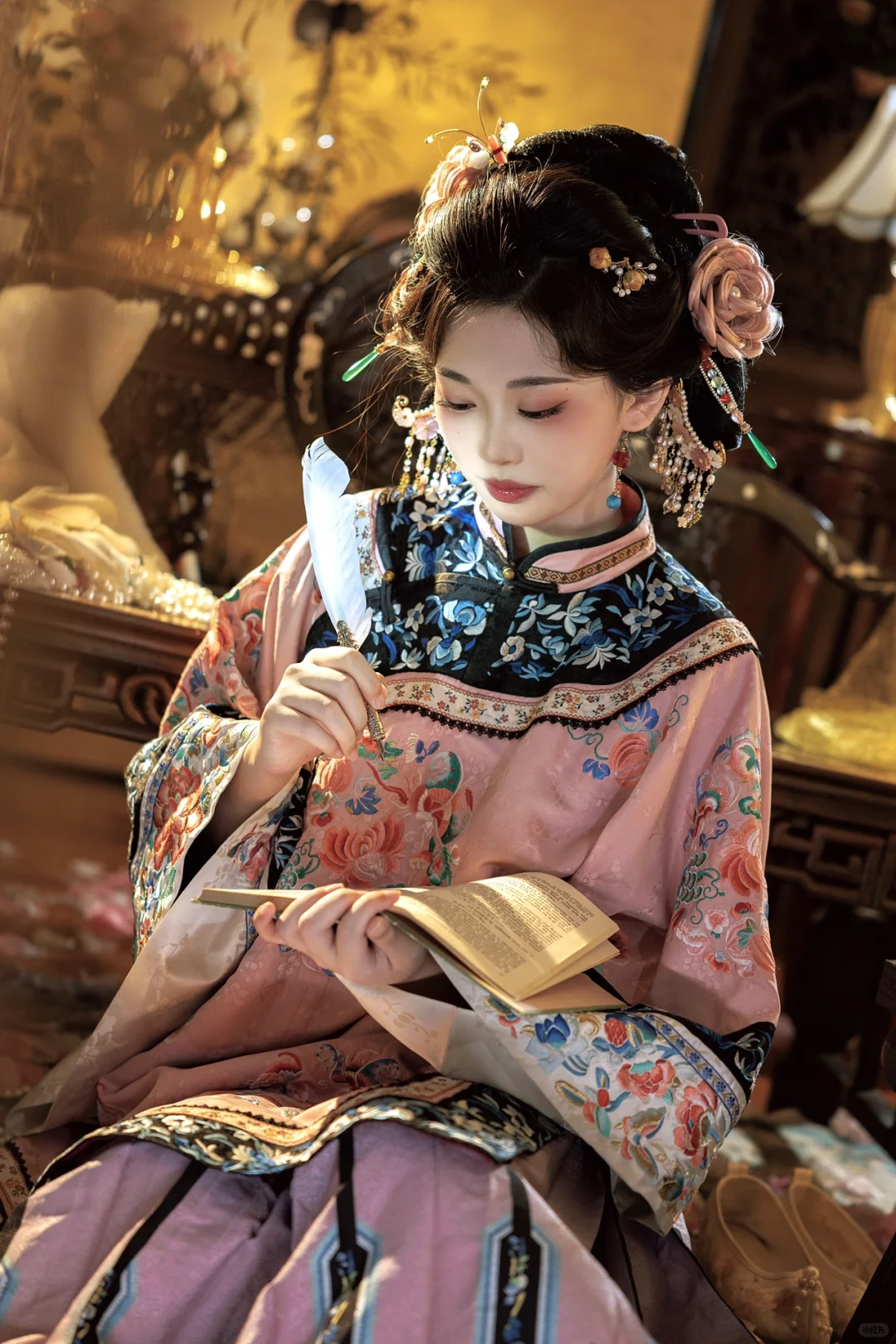 “本小姐自然是娇生惯养的喽～”