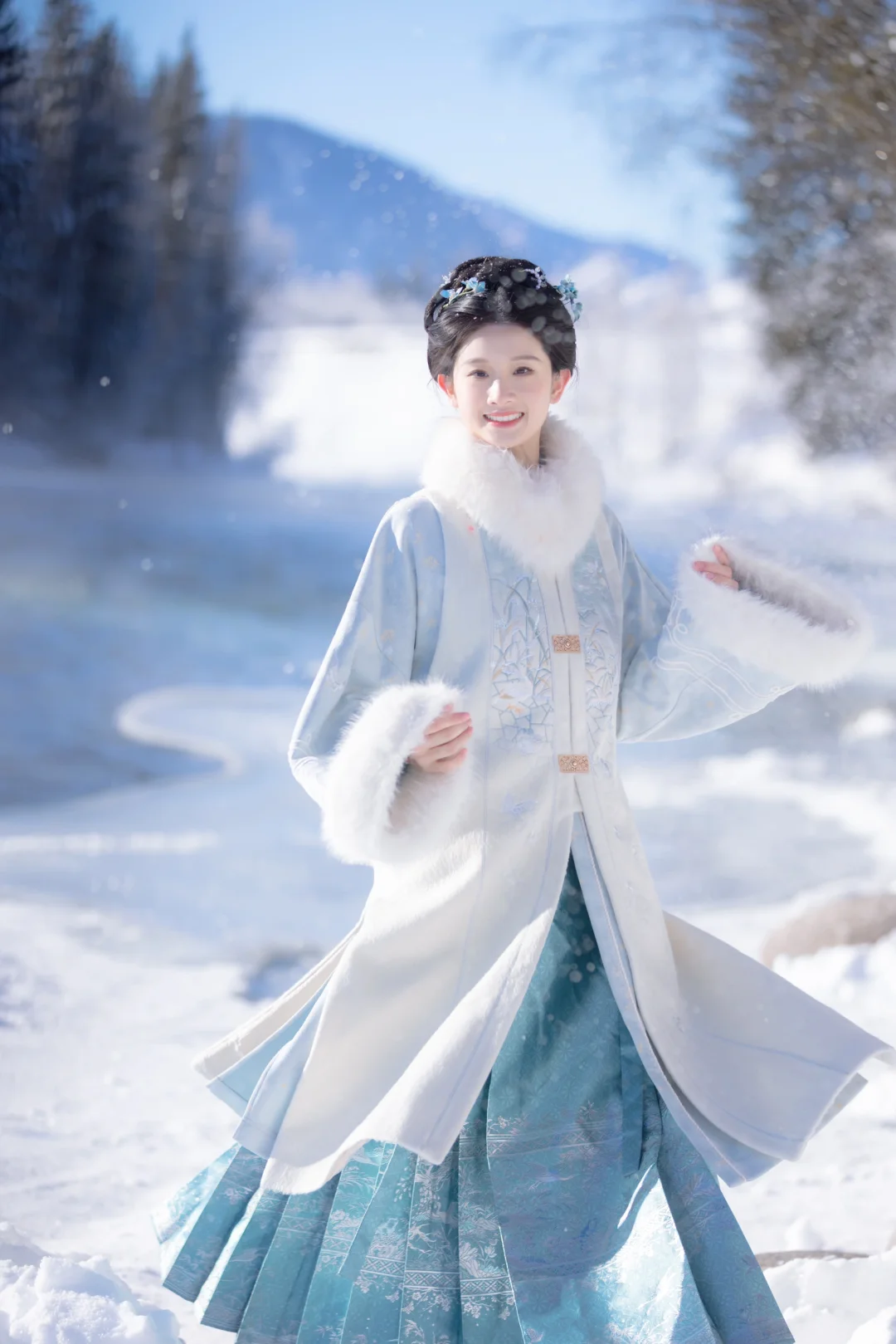 “雪似故人人似雪”