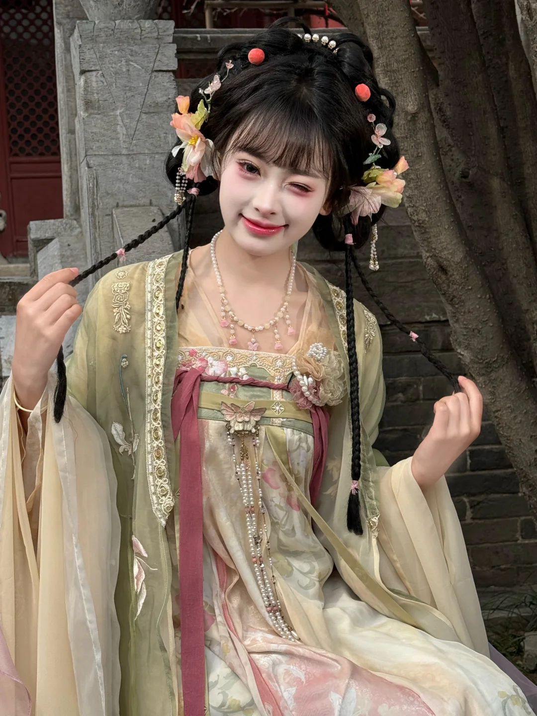 明朝明朝待明朝，只愿卿卿意逍遥