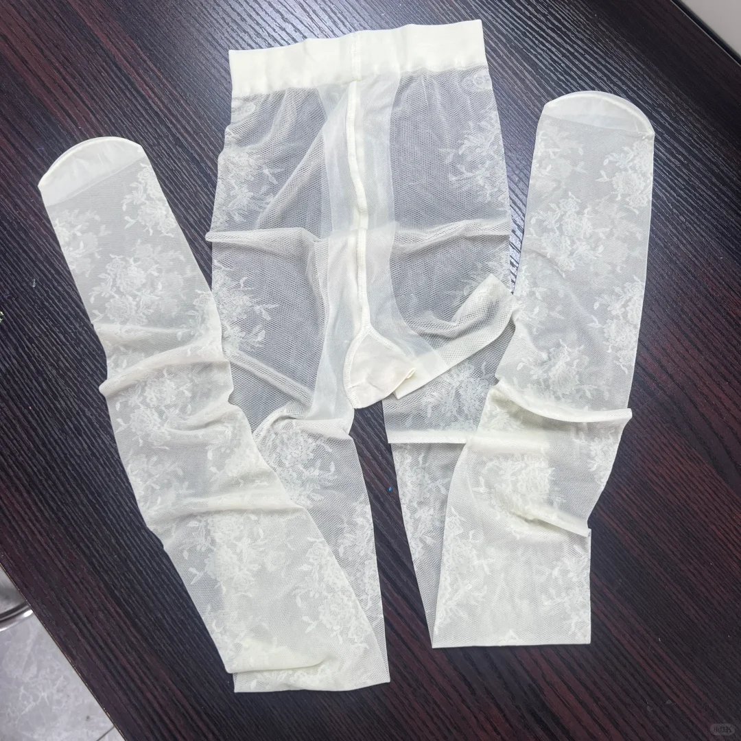 奶白色提花丝袜，好春天的感觉